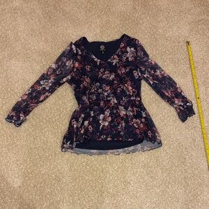 Bobeau Navy Floral V-Neck Blouse, size XS